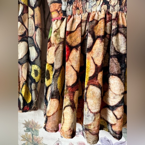 NWT Bl^nk Anthropologie Henslowe Embroidered Velvet Top Blouse Brown Multi XS - Picture 11 of 14